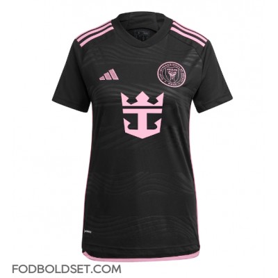 Inter Miami Sergio Busquets #5 Udebanetrøje Dame 2024-25 Kortærmet Inter Miami Sergio Busquets #5 Udebanetrøje Dame 2024-25 Kortærmet